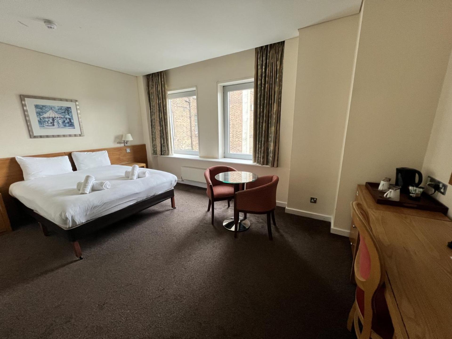 Cavendish Hotel Истборн Екстериор снимка