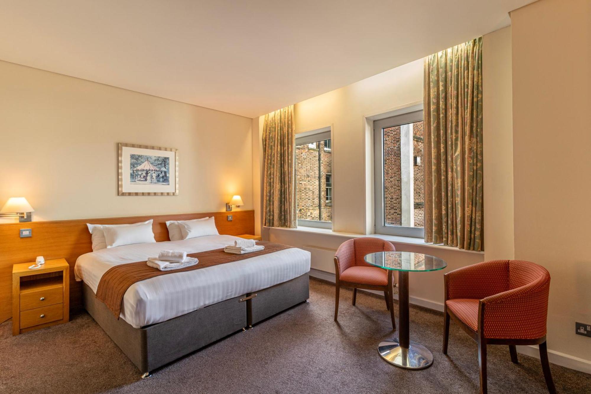 Cavendish Hotel Истборн Екстериор снимка