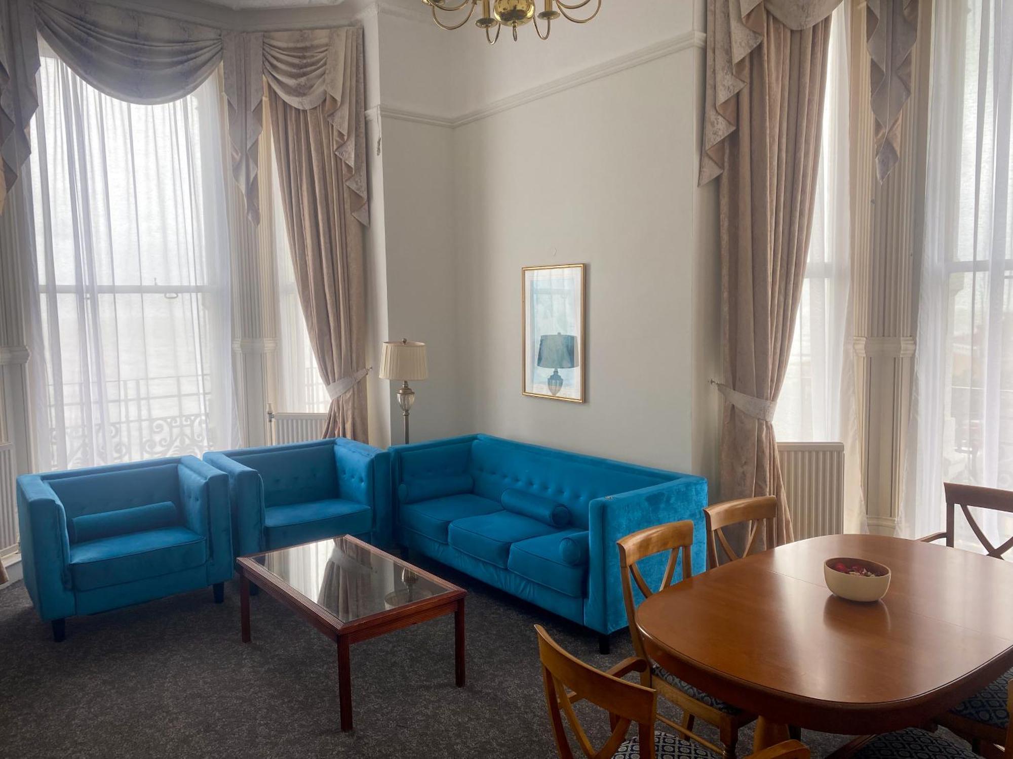 Cavendish Hotel Истборн Екстериор снимка